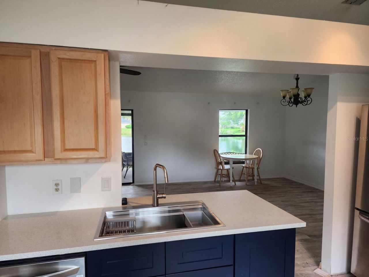 3538 65th Avenue Circle E, Sarasota, FL 34243 Photo