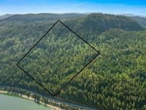 2462x WA-25 N Hwy, Evans, WA 99126