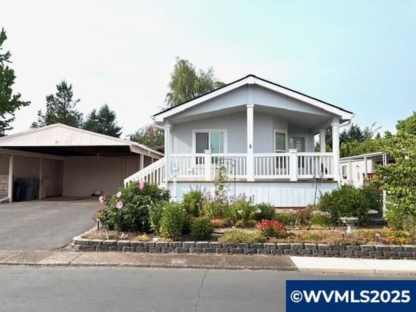 450 SE Lacreole #131 Dr, Dallas, OR 97338