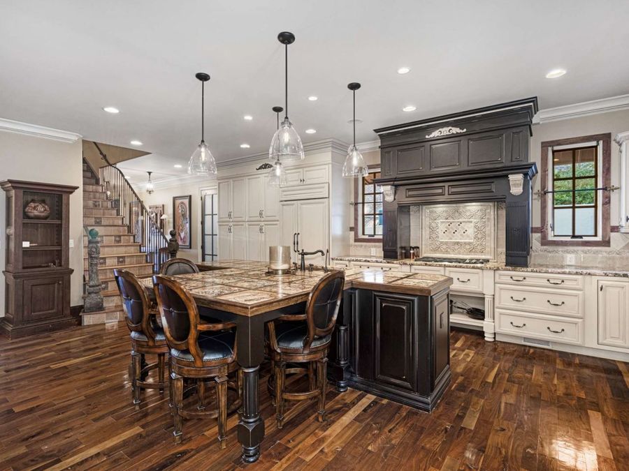 Property Image 16