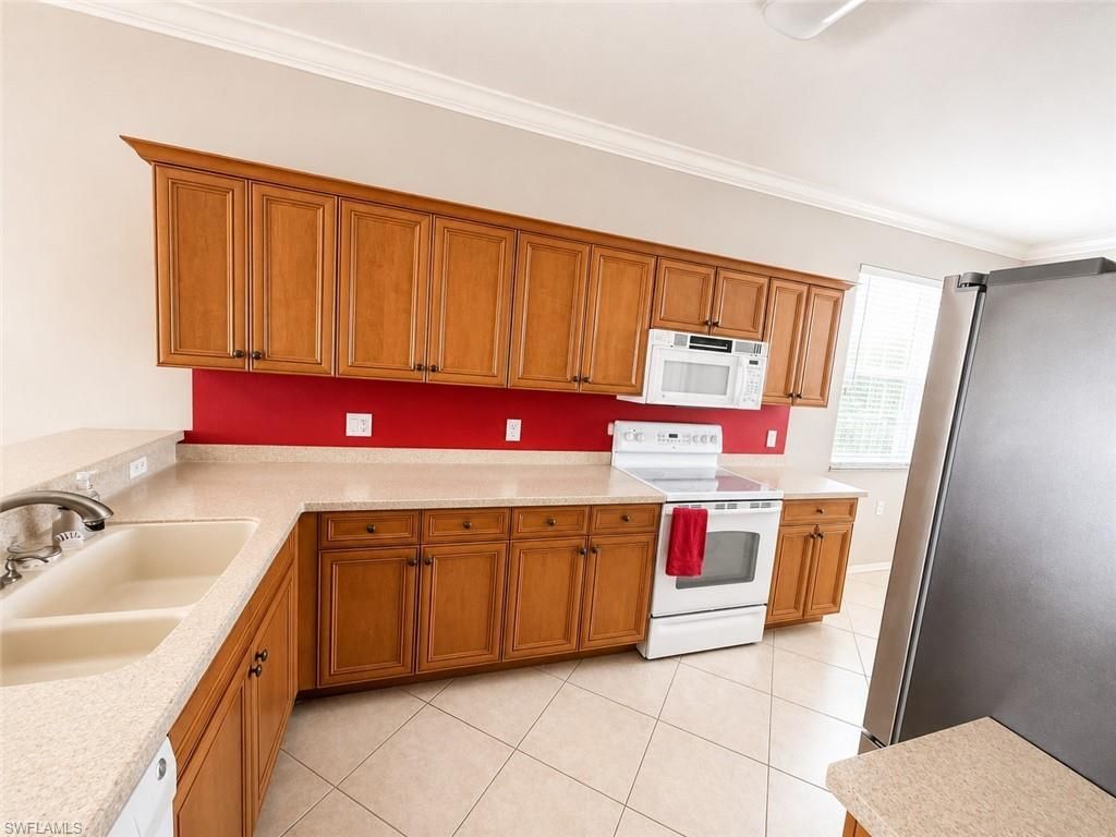 8490 Kingbird Loop, Unit 930, Estero, FL 33967 Photo