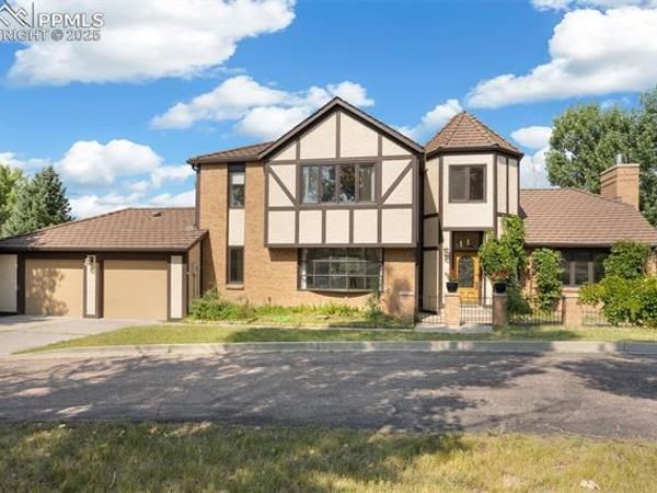 18510 Knollwood Boulevard, Monument, CO 80132