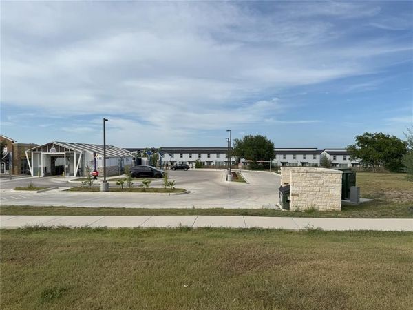 1051 Rr-150, Kyle, TX 78640