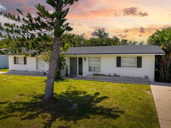 460 BRIARWOOD ROAD, VENICE, FL 34293