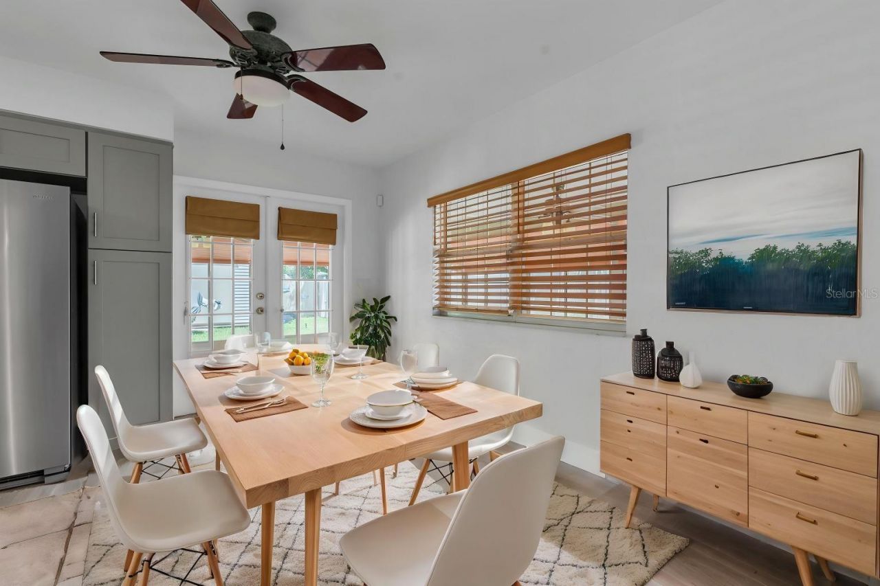 999 38th Avenue Ne, Saint Petersburg, FL 33704 Photo