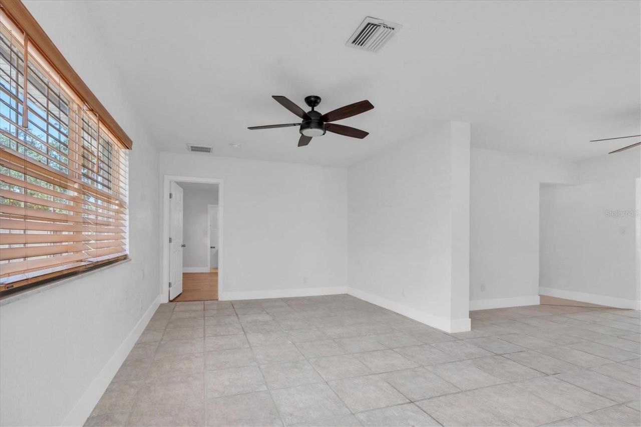 999 38th Avenue Ne, Saint Petersburg, FL 33704 Photo