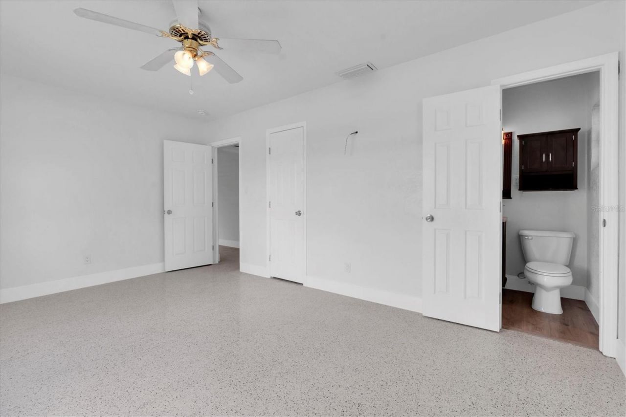 999 38th Avenue Ne, Saint Petersburg, FL 33704 Photo