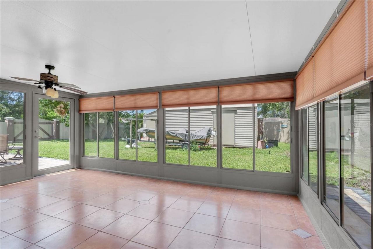 999 38th Avenue Ne, Saint Petersburg, FL 33704 Photo