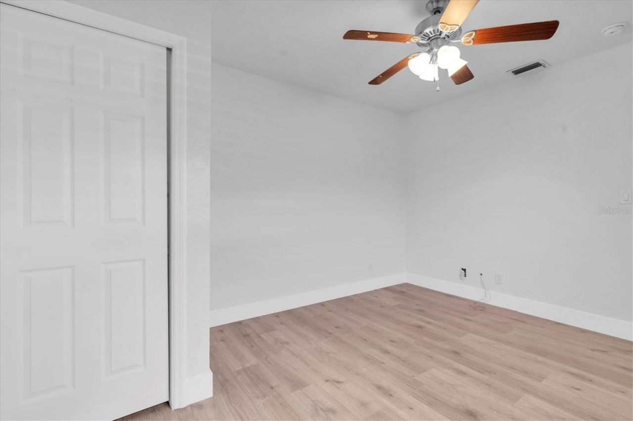 999 38th Avenue Ne, Saint Petersburg, FL 33704 Photo