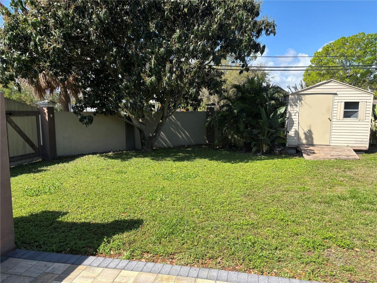 999 38th Avenue Ne, Saint Petersburg, FL 33704 Photo