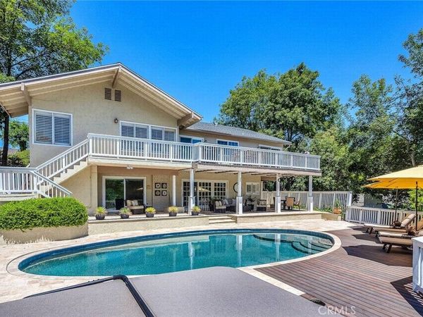 27610 Eastvale Road, Palos Verdes Peninsula, CA 90274