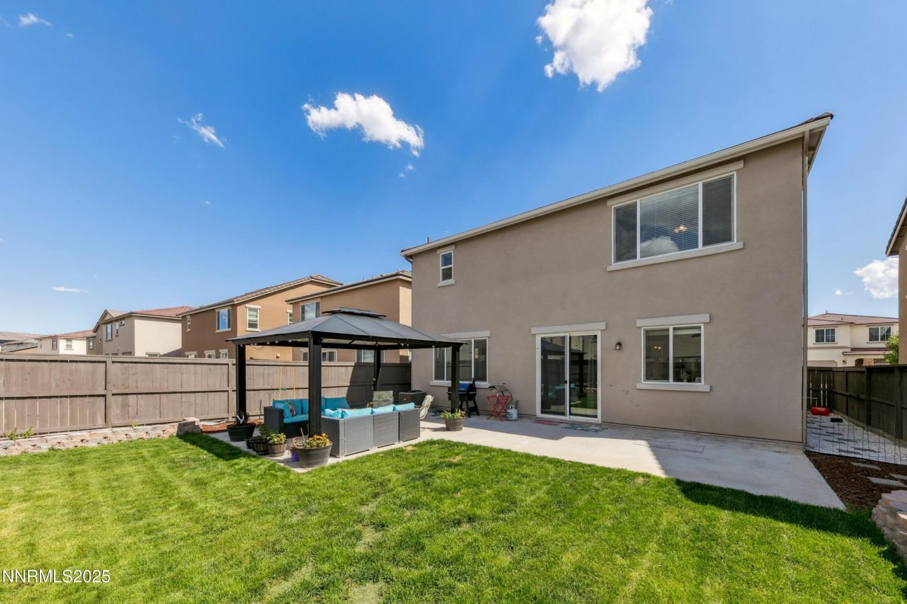 2012 Maradona Drive, Sparks, NV 89436 Photo