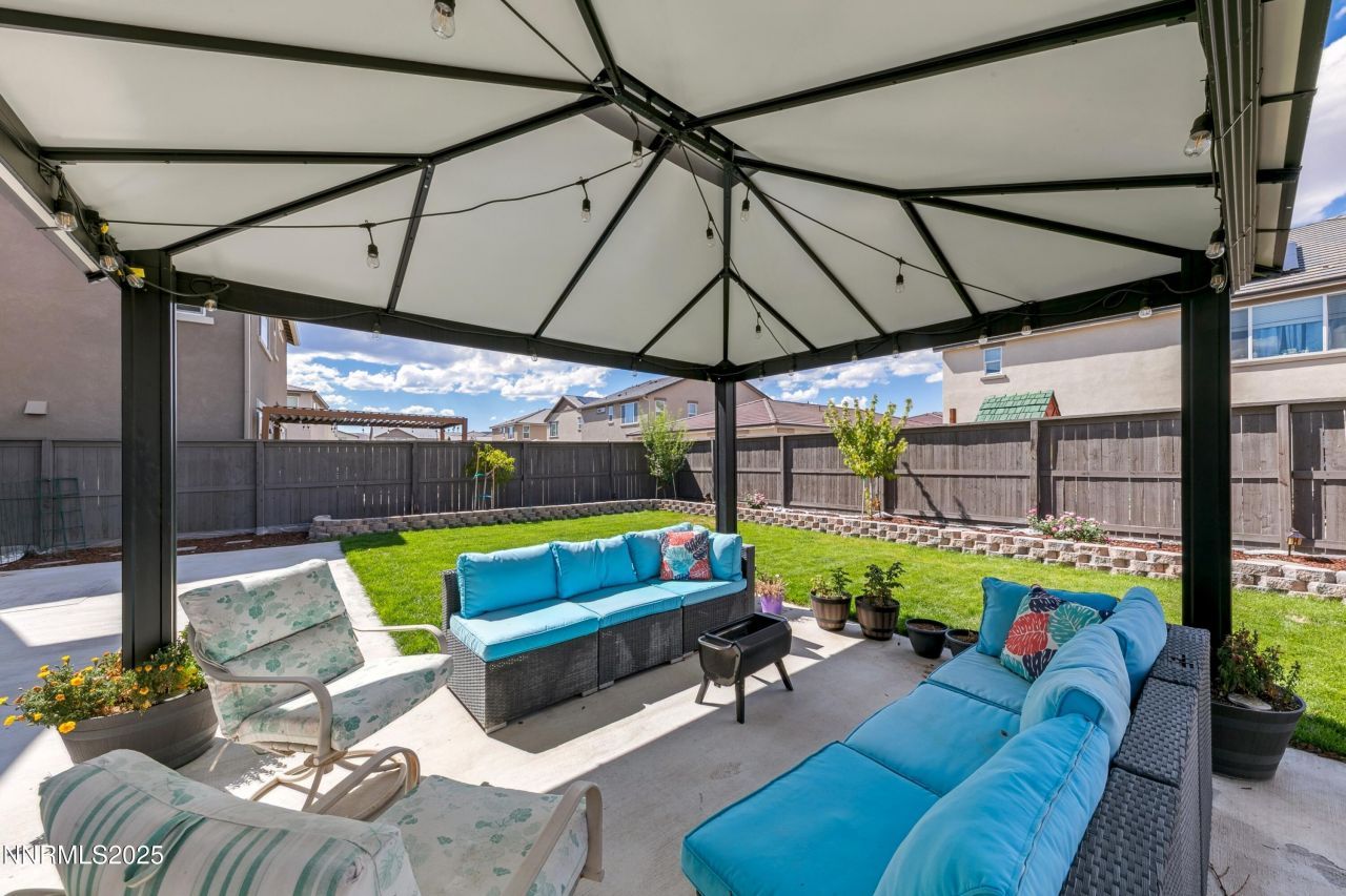 2012 Maradona Drive, Sparks, NV 89436 Photo