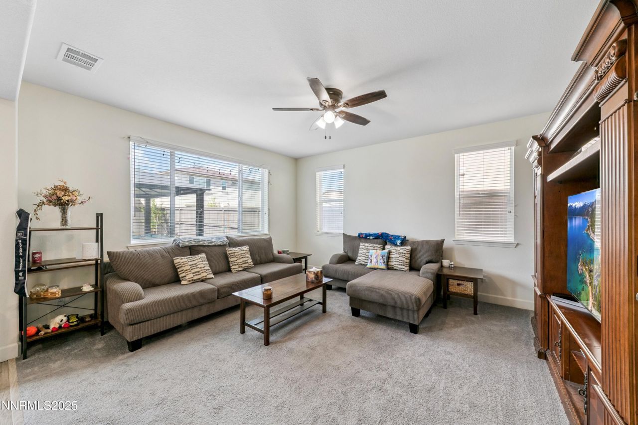 2012 Maradona Drive, Sparks, NV 89436 Photo