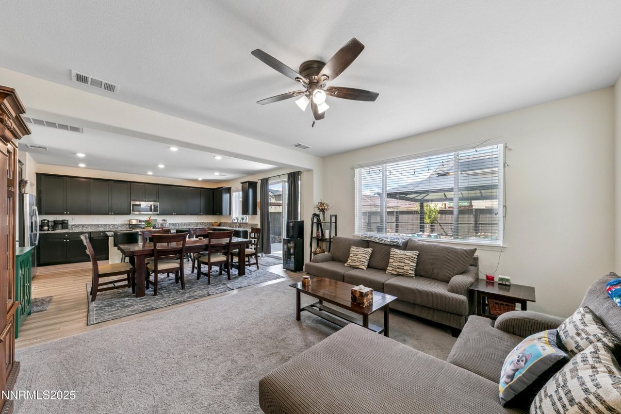 2012 Maradona Drive, Sparks, NV 89436 Photo