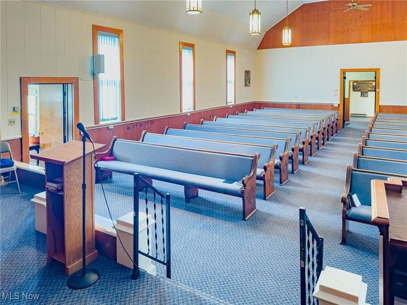 46361 Walnut Street, Rogers, OH 44455 Photo 10