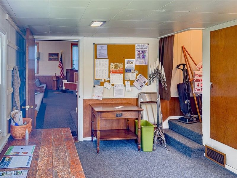 46361 Walnut Street, Rogers, OH 44455 Photo 14