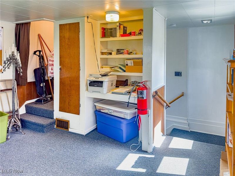 46361 Walnut Street, Rogers, OH 44455 Photo 15