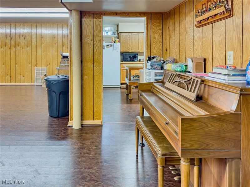 46361 Walnut Street, Rogers, OH 44455 Photo 27