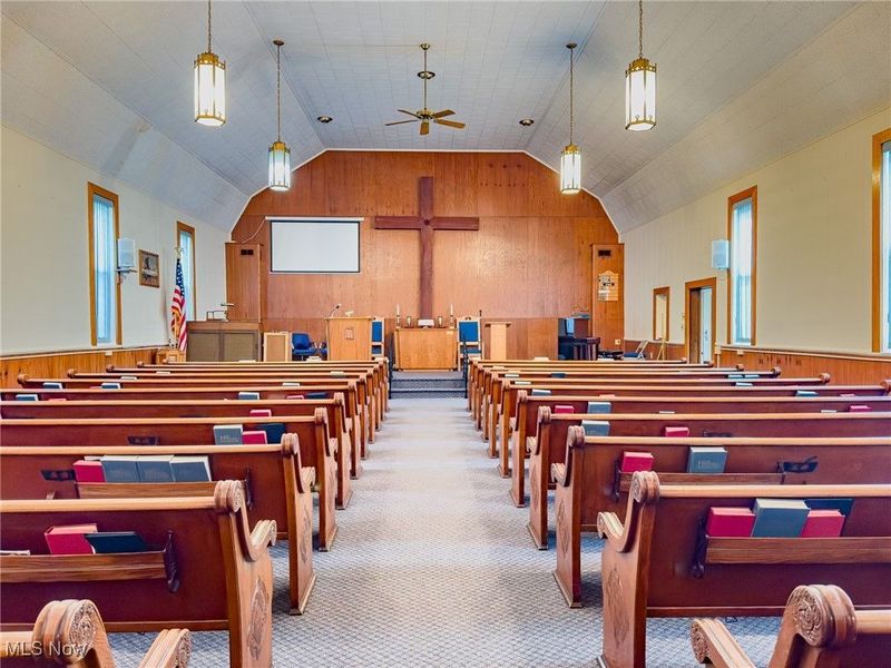 46361 Walnut Street, Rogers, OH 44455 Photo 6