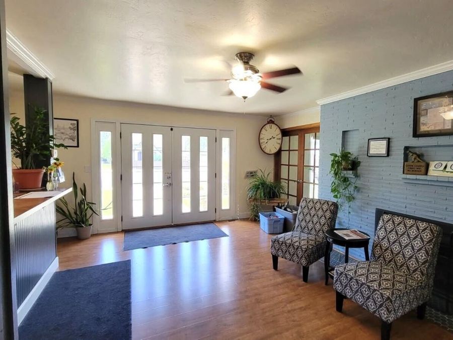 Property Image 4
