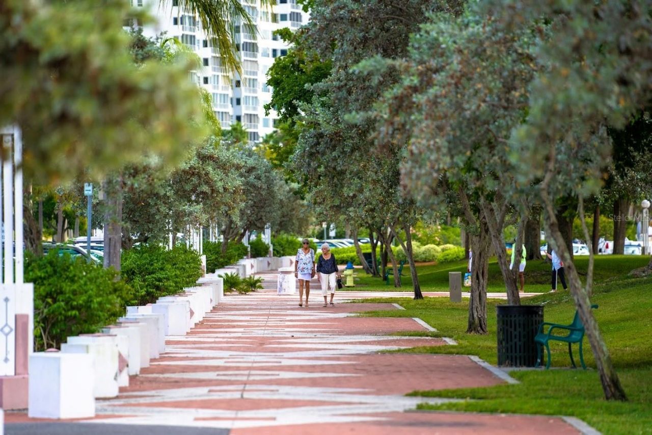 643 Calle De Peru, Sarasota, FL 34242 Photo