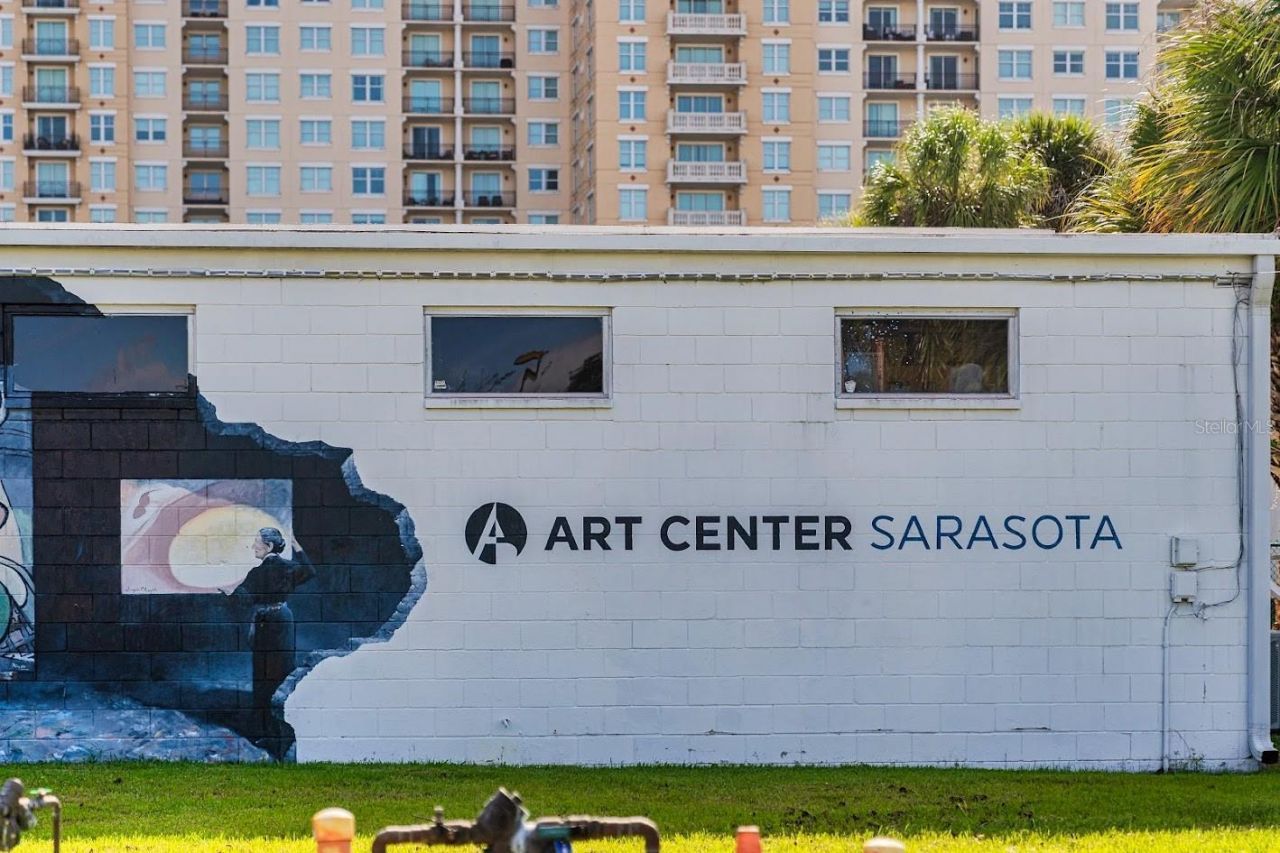 643 Calle De Peru, Sarasota, FL 34242 Photo