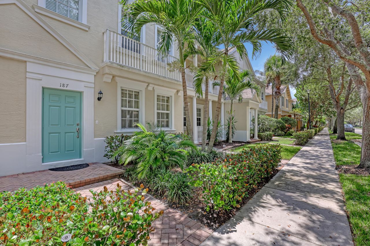 187 E Bay Cedar Circle, Jupiter, FL 33458 Photo