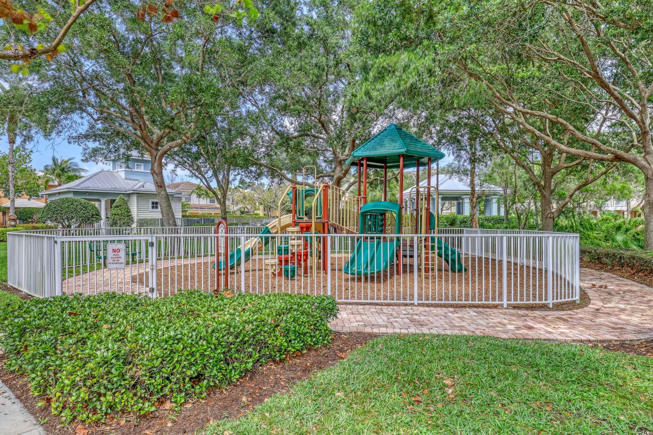 187 E Bay Cedar Circle, Jupiter, FL 33458 Photo