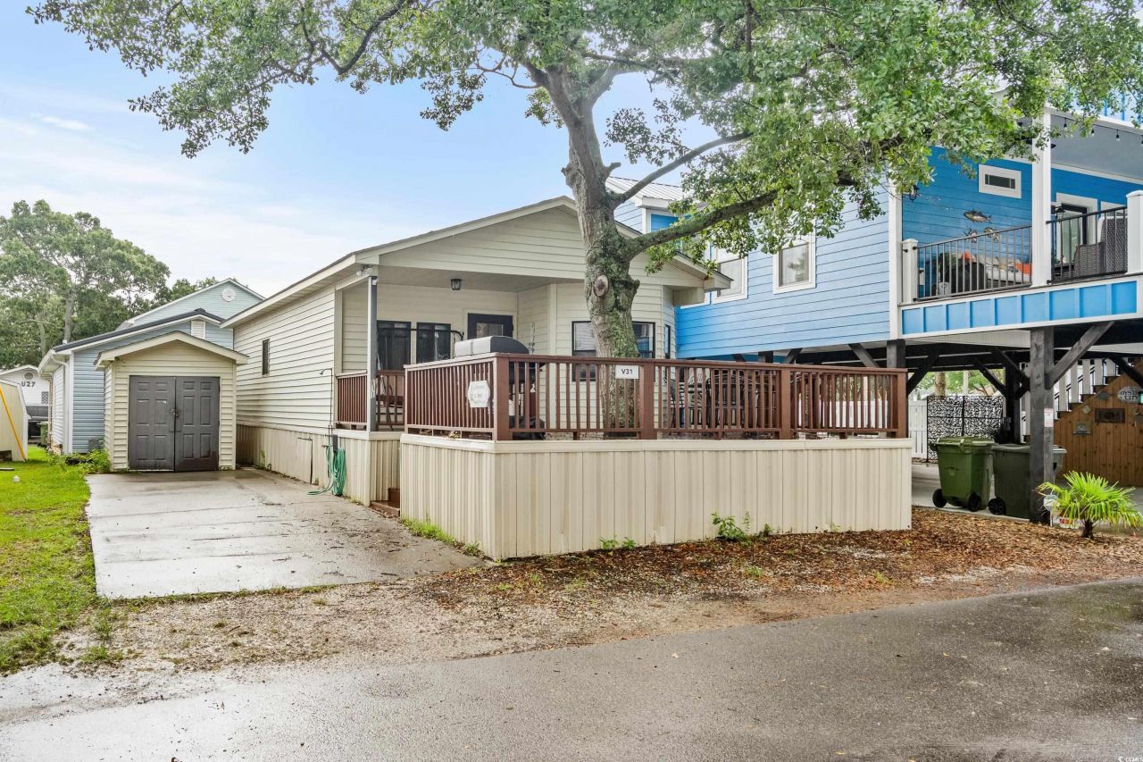 6001- V31 S Kings Highway Photo 1