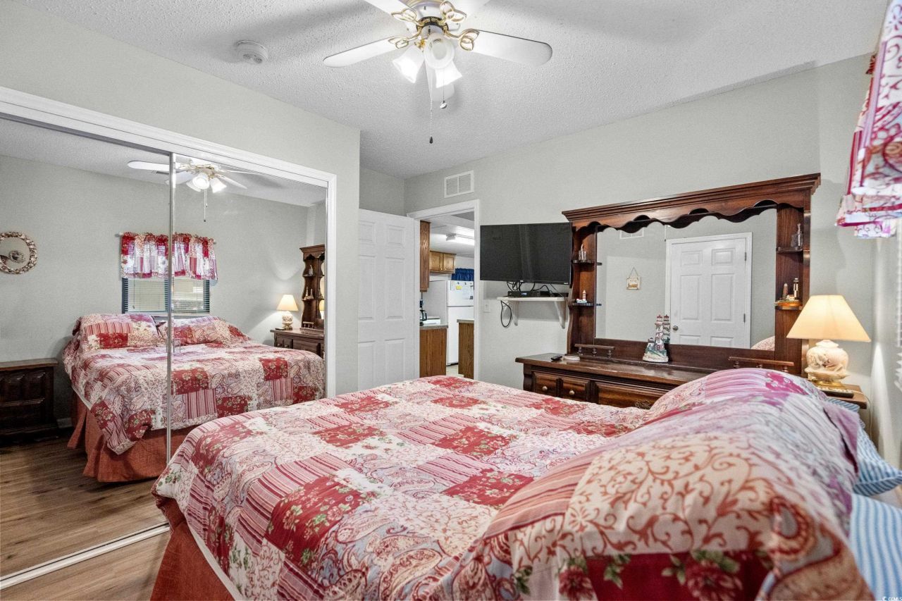 6001- V31 S Kings Highway Photo 21