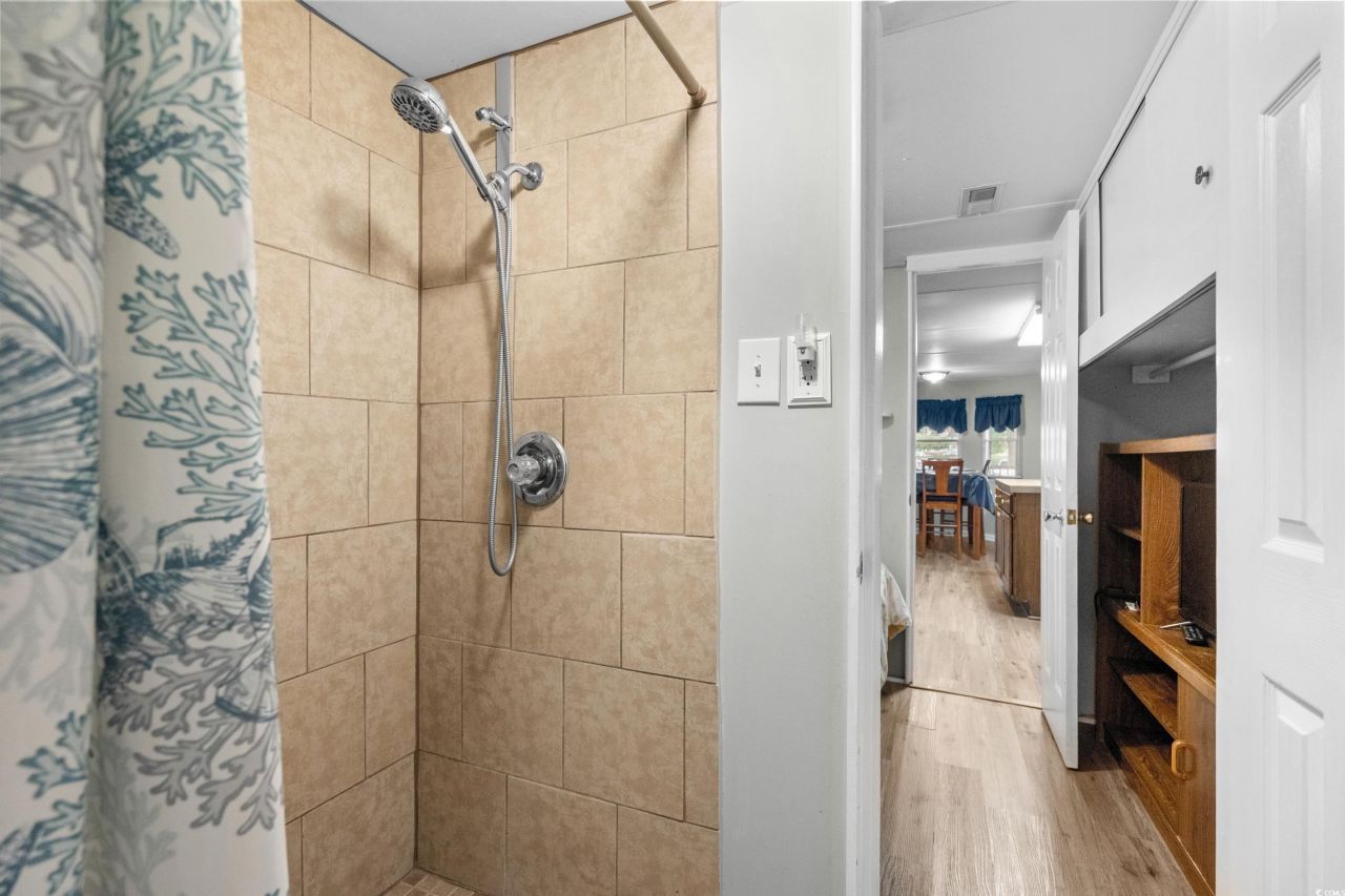 6001- V31 S Kings Highway Photo 28