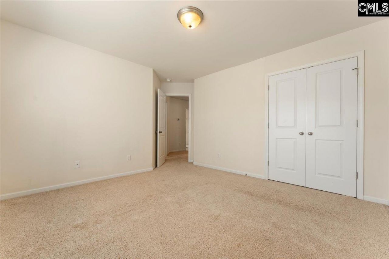 201 Ashwicke Drive Photo 18