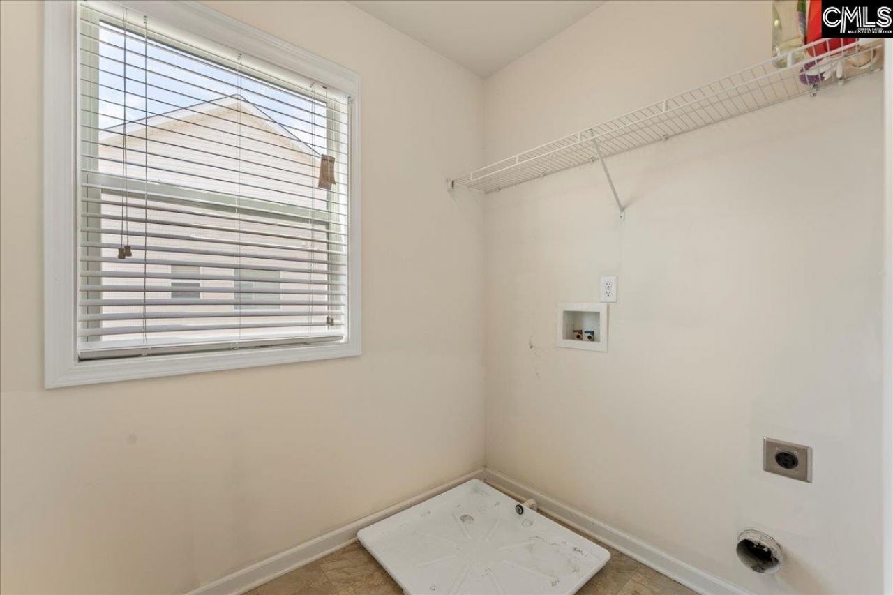 201 Ashwicke Drive Photo 22