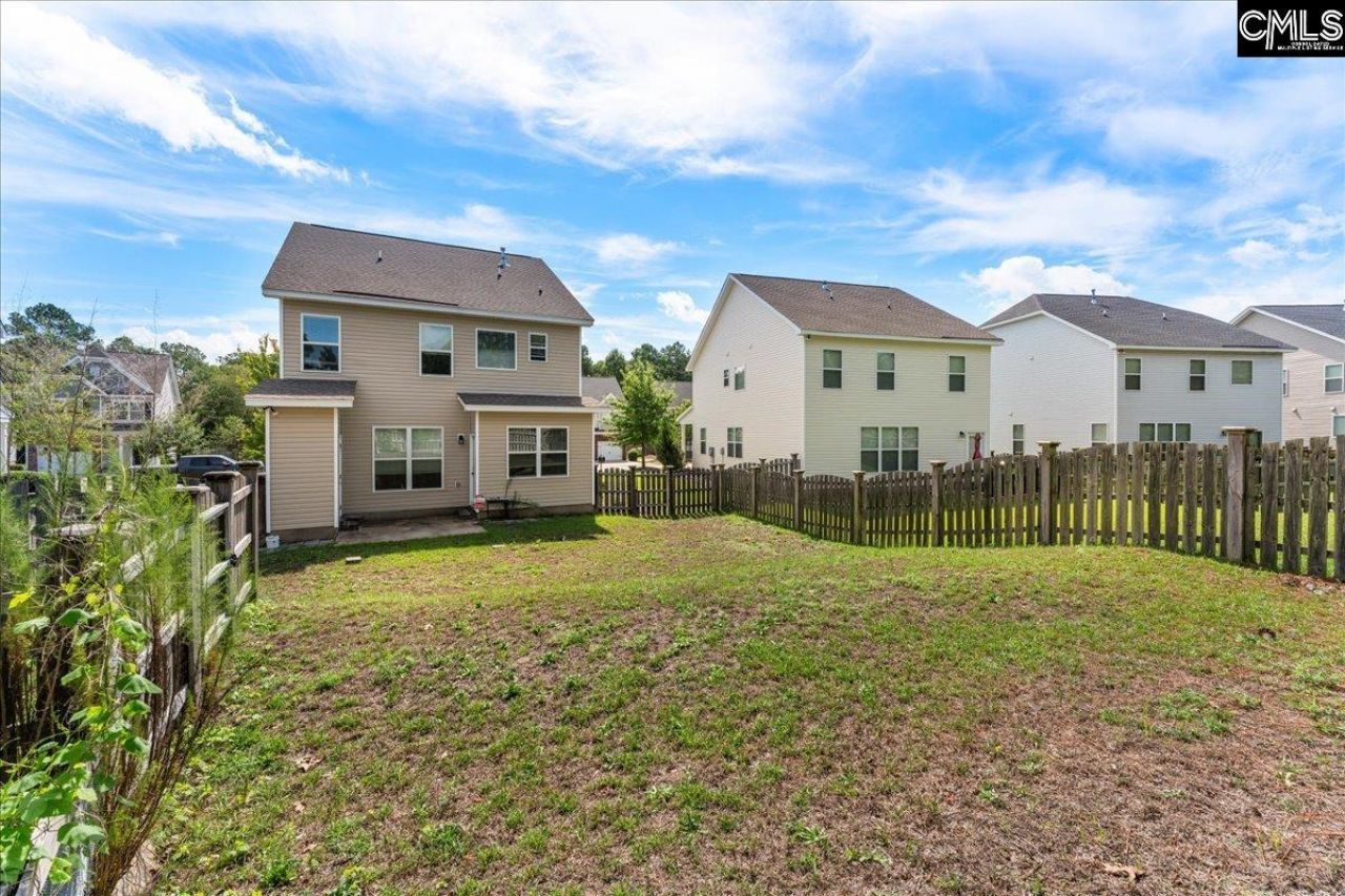 201 Ashwicke Drive Photo 4