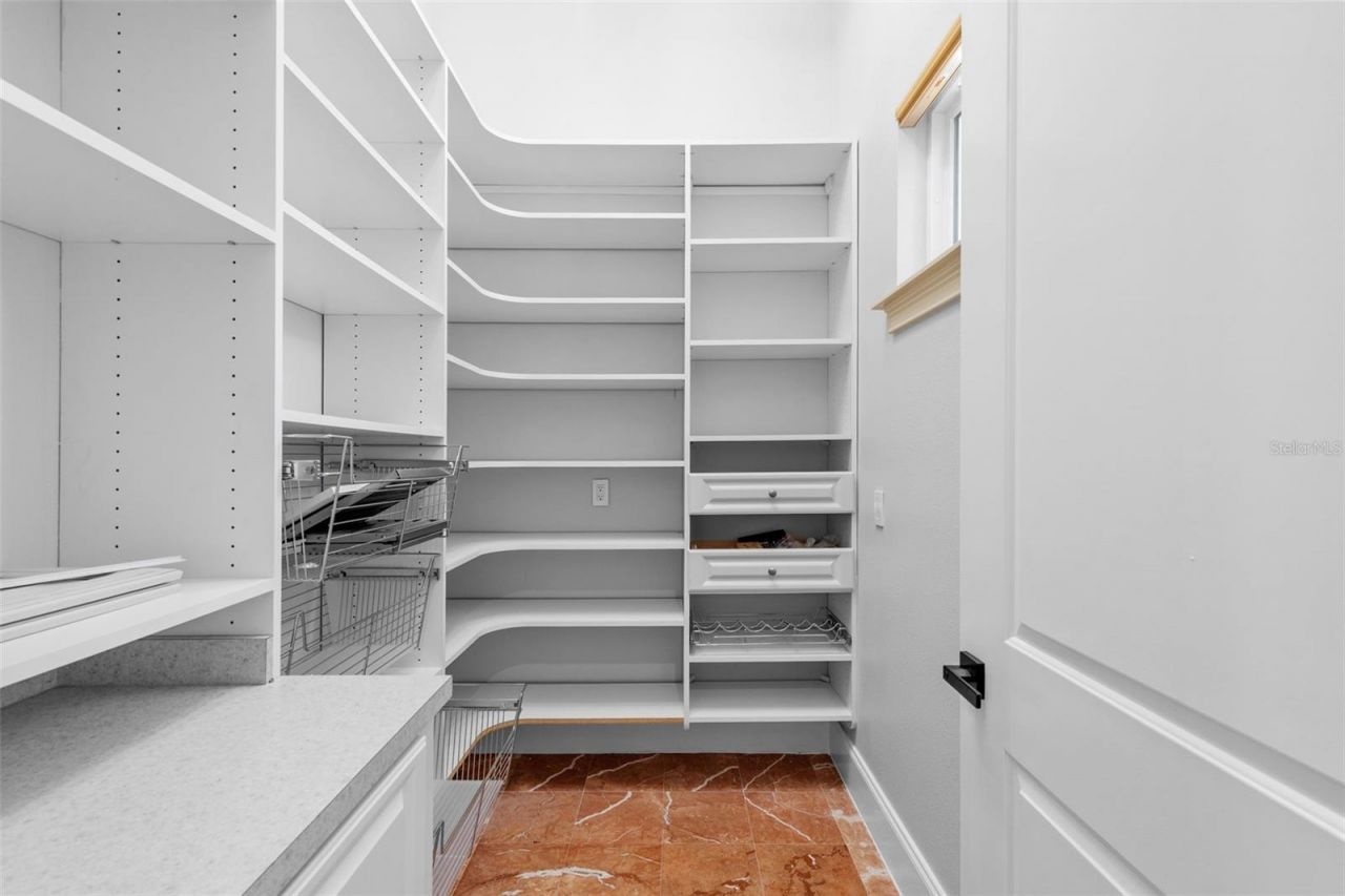 638 Limona Woods Drive, Brandon, FL 33510 Photo