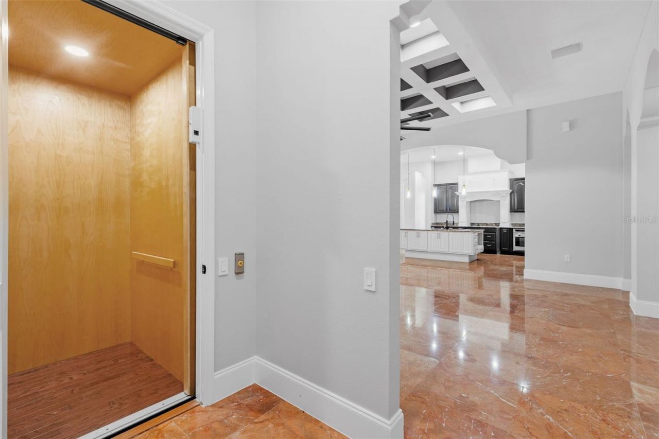 638 Limona Woods Drive, Brandon, FL 33510 Photo