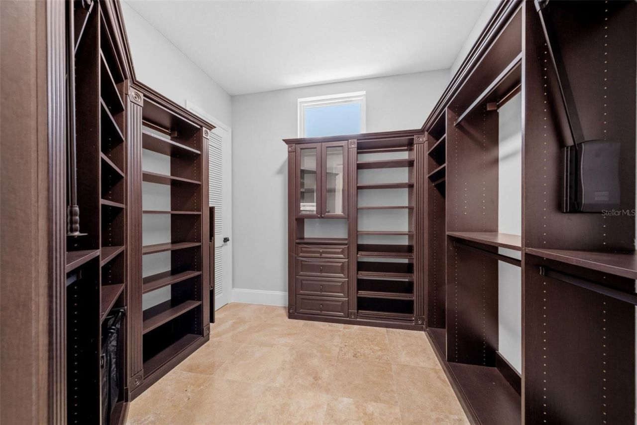 638 Limona Woods Drive, Brandon, FL 33510 Photo