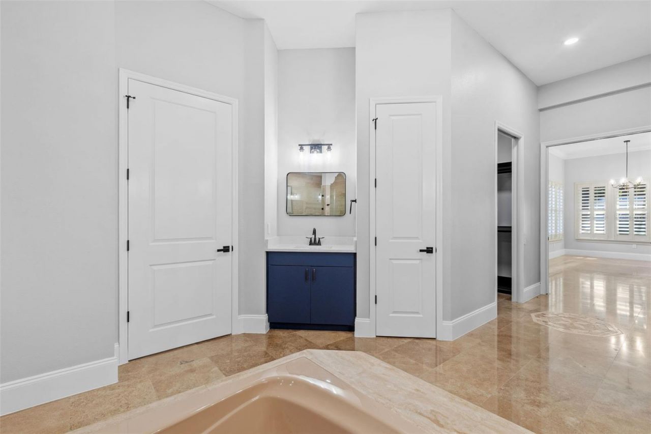 638 Limona Woods Drive, Brandon, FL 33510 Photo