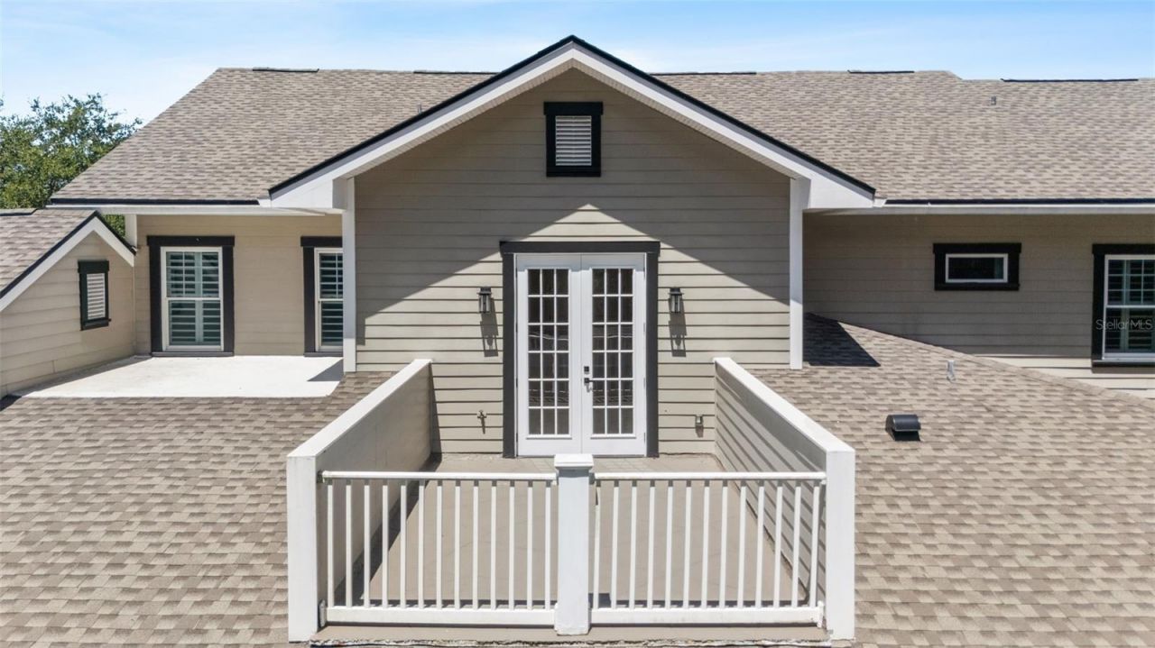 638 Limona Woods Drive, Brandon, FL 33510 Photo