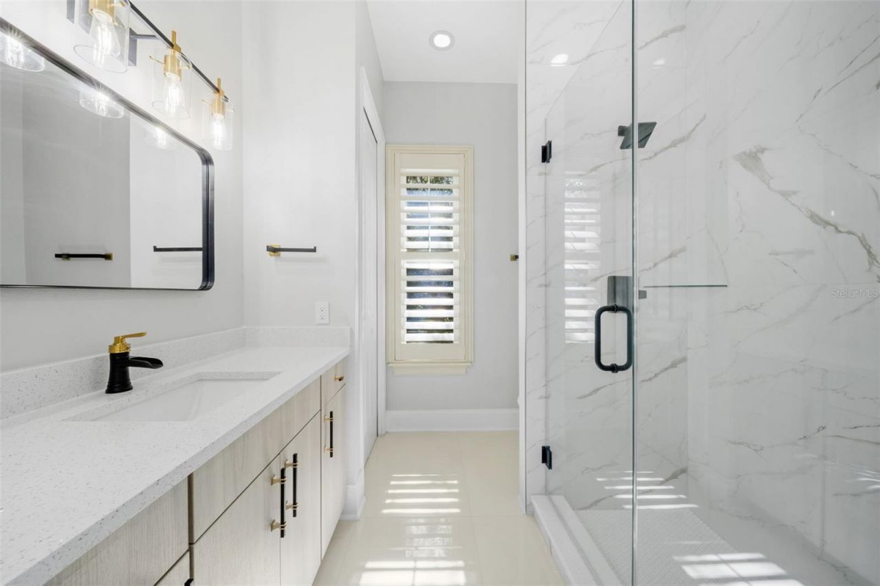 638 Limona Woods Drive, Brandon, FL 33510 Photo