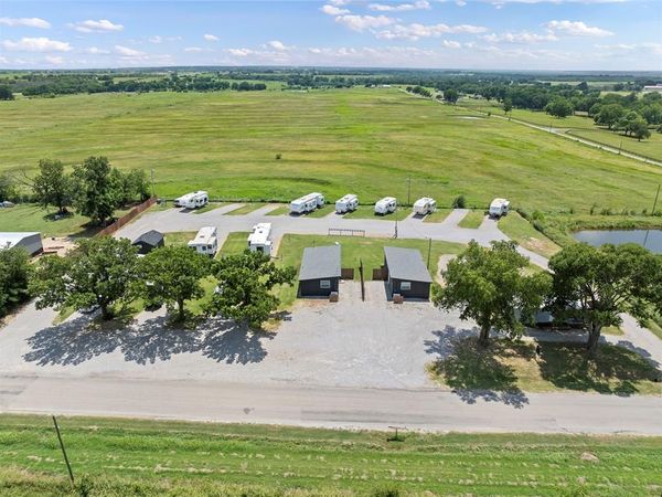 11889 Indian Trails Road, Marietta, OK 73448