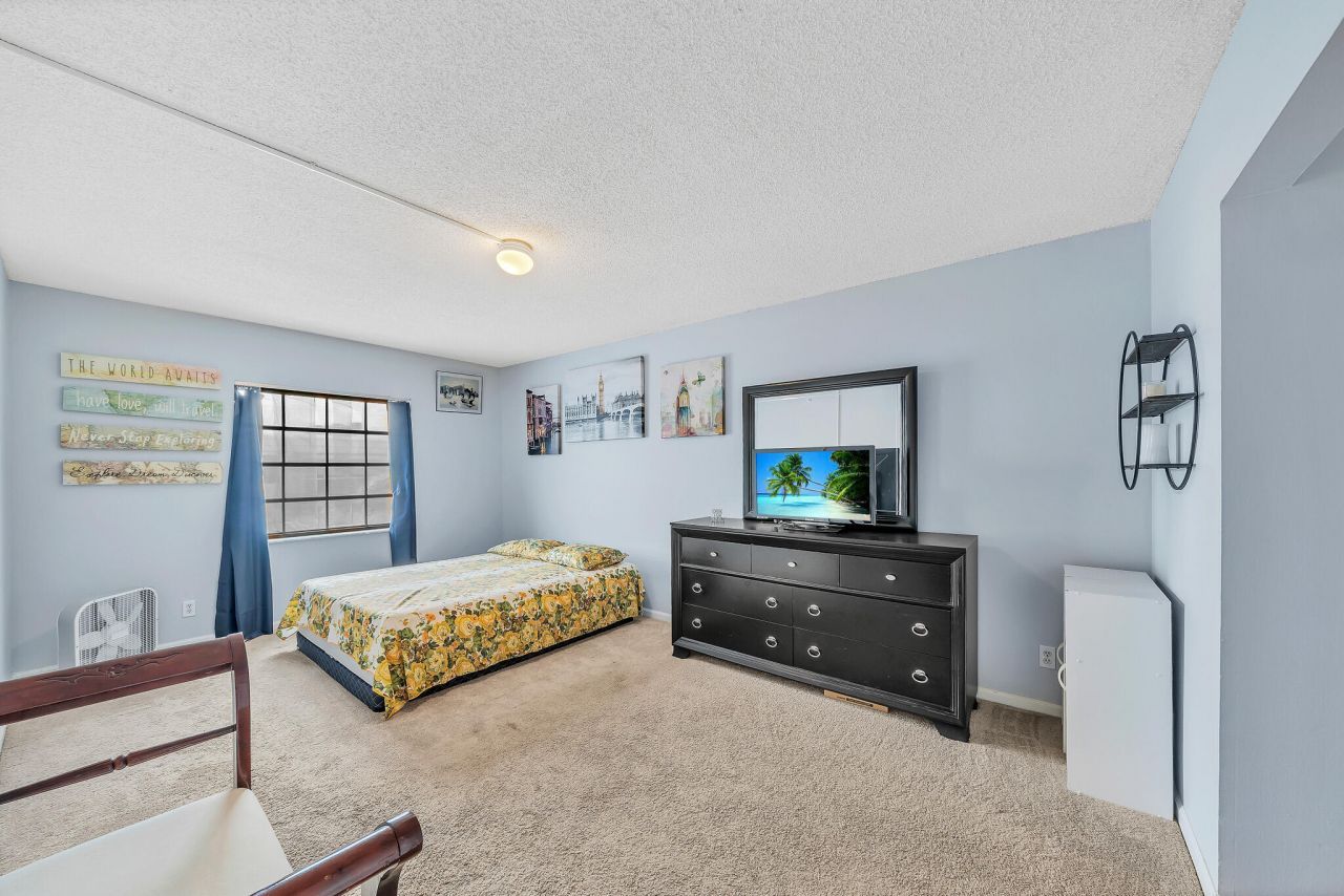 130 Cypress Club Drive, Unit 331, Pompano Beach, FL 33060 Photo