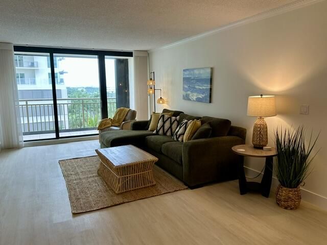 3400 N Ocean Drive, Unit 706, Singer Island, FL 33404 Photo