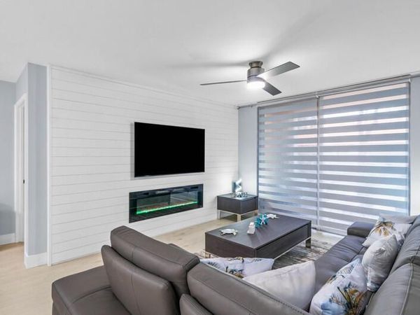 140 Yacht Club 107 Way, Unit 107, Hypoluxo, FL 33462