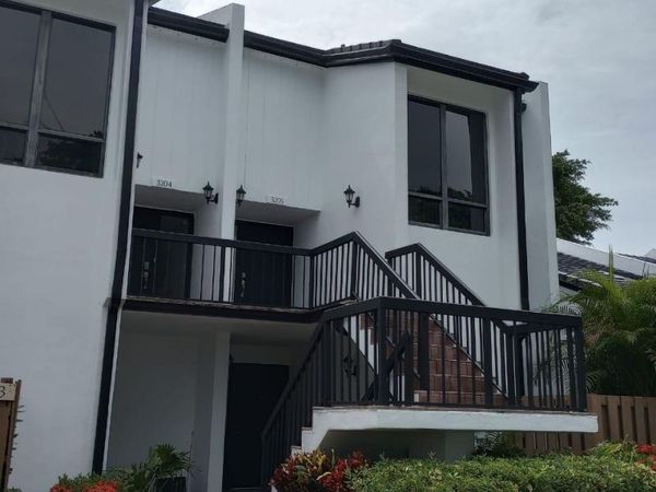 3205 Bridgewood Drive, Unit 3205, Boca Raton, FL 33434