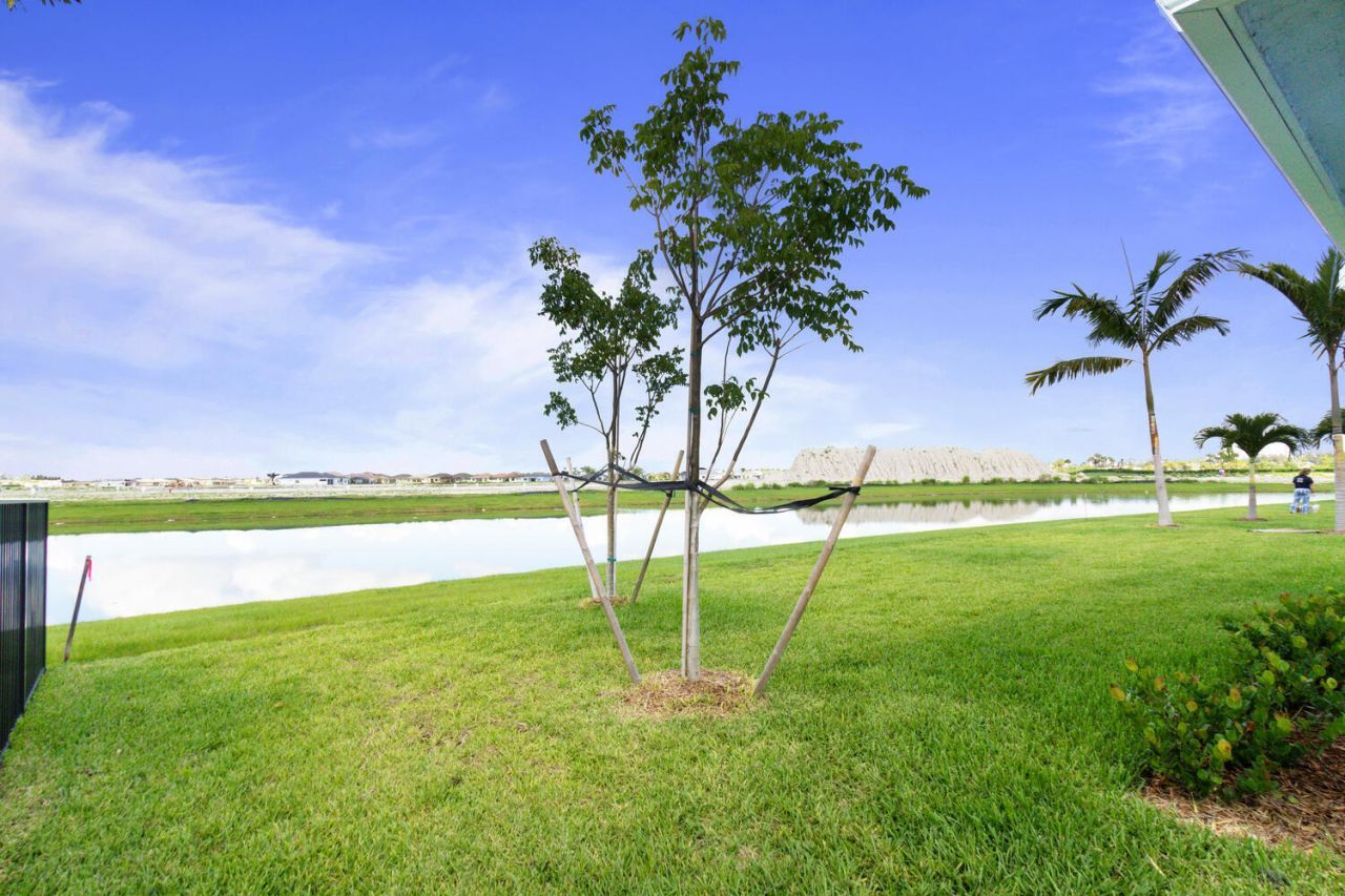 5579 Liberty Lane, Westlake, FL 33470 Photo