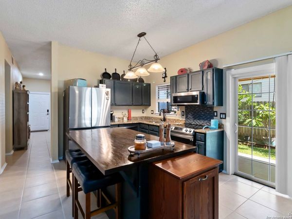 7730 Ridge Mist, San Antonio, TX 78239