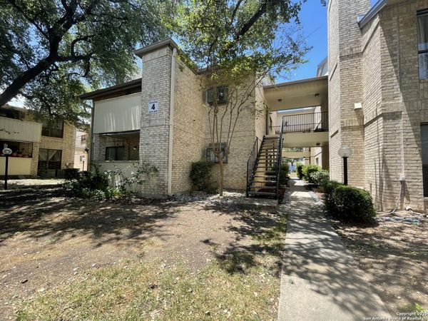 11843 Braesview, Unit 401, San Antonio, TX 78213