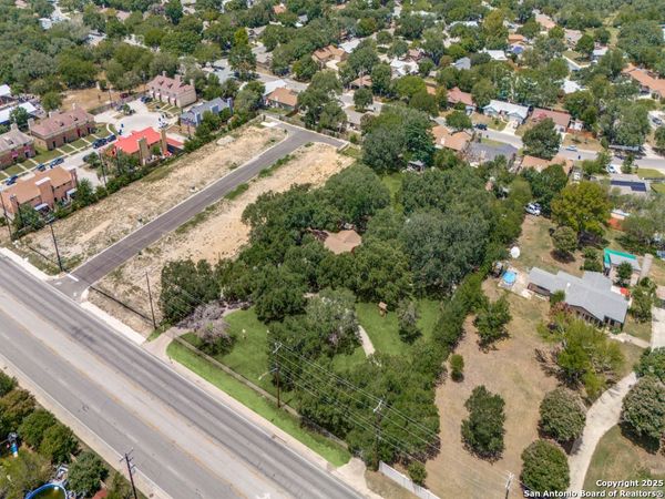 8245 Eckhert, San Antonio, TX 78240